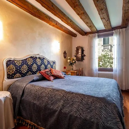 Ca' Mandorla 027042loc09523 *