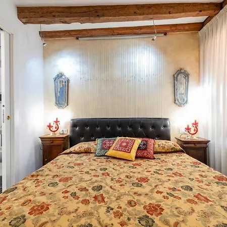 Appartement Ca' Mandorla 027042loc09523 Venetië