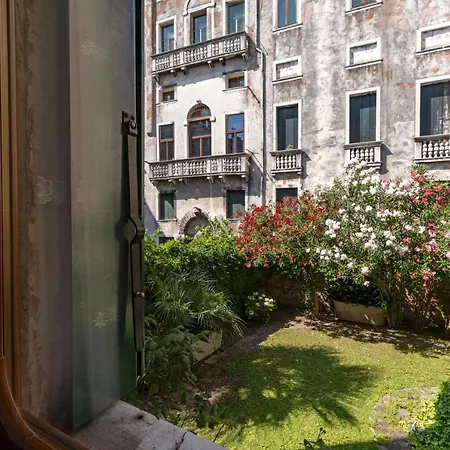 Ca' Mandorla 027042loc09523 Appartement *