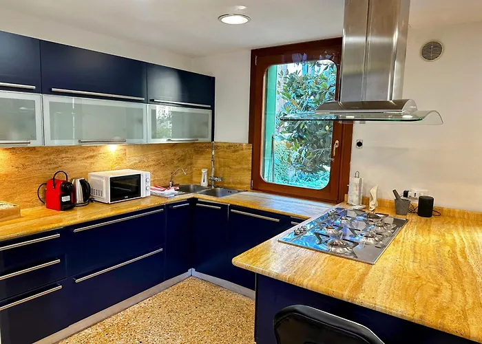 Appartamento Ca' Mandorla 027042loc09523 Venezia