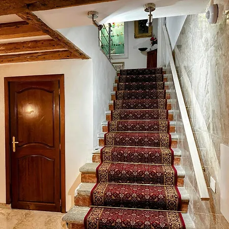 Ca' Mandorla 027042loc09523 Appartamento